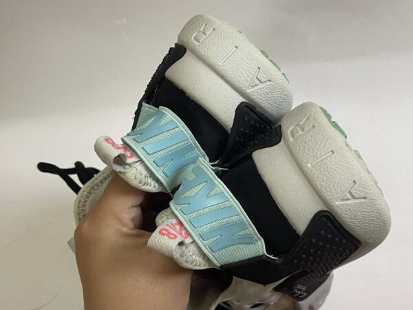 Giày Thể Thao 2hand Hiệu Nike