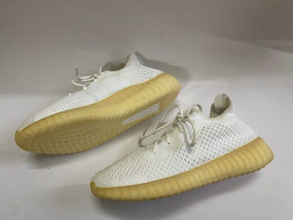 Giày Thể Thao 2hand Hiệu Adidas