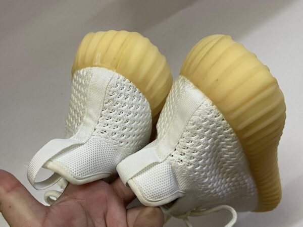 Giày Thể Thao 2hand Hiệu Adidas