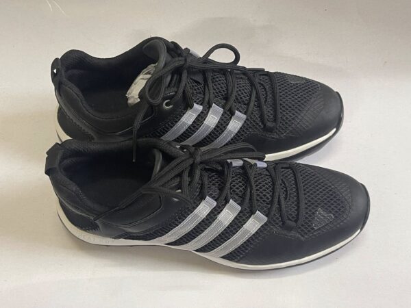 Giày Thể Thao 2hand Hiệu Adidas