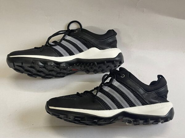 Giày Thể Thao 2hand Hiệu Adidas