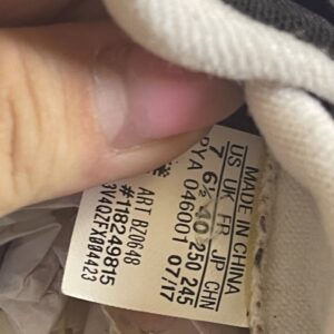 Giày Thể Thao 2hand Hiệu Adidas