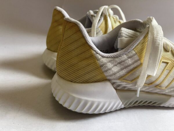 Giày Thể Thao 2hand Hiệu Adidas
