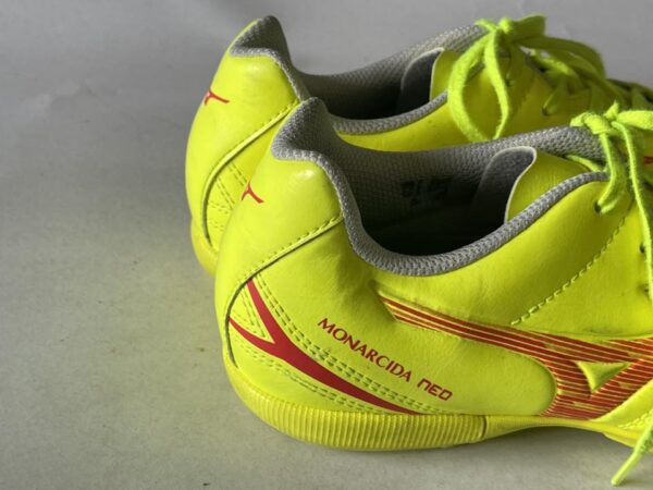 Giày 2hand Đá Banh Hiệu Mizuno