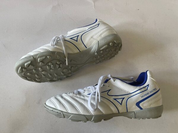 Giày 2hand Đá Banh Hiệu Mizuno
