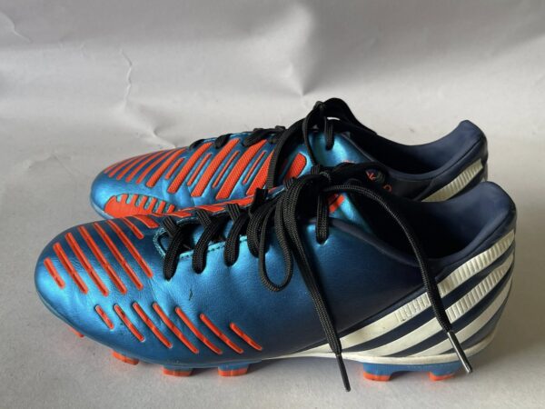 Giày Đá Bóng 2hand Hiệu Adidas