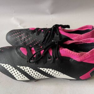 Giày Đá Banh 2hand Hiệu Adidas