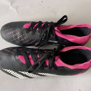 Giày Đá Banh 2hand Hiệu Adidas