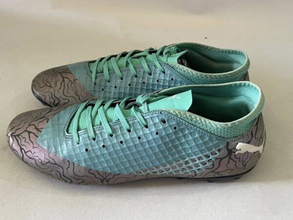Giày Đá Banh 2hand Hiệu Puma