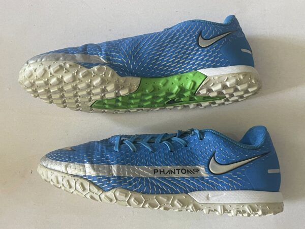 Giày Đá Banh 2hand Hiệu Nike