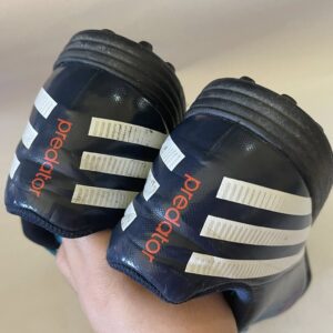Giày Đá Banh 2hand Hiệu Adidas