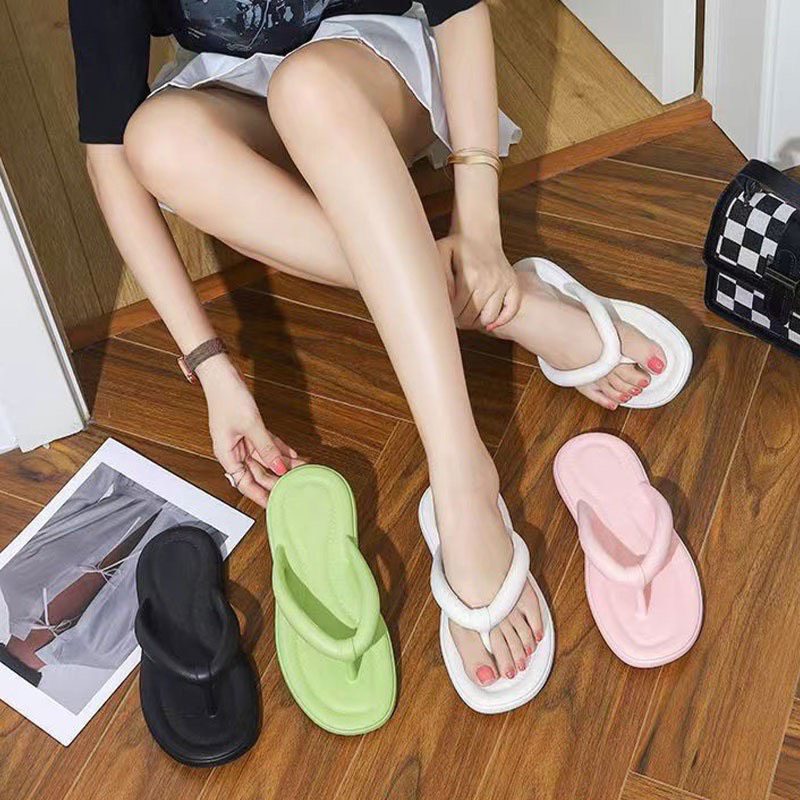 Dép Kẹp 2hand Mang Trọn Cảm Xúc Của Thời Gian