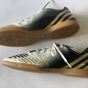 Giày Đá Banh 2hand Hiệu Adidas