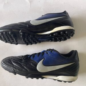 Giày Đá Banh 2hand Hiệu Nike