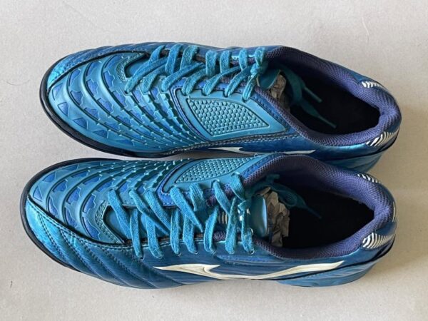 Giày Đá Banh 2hand Hiệu Mizuno