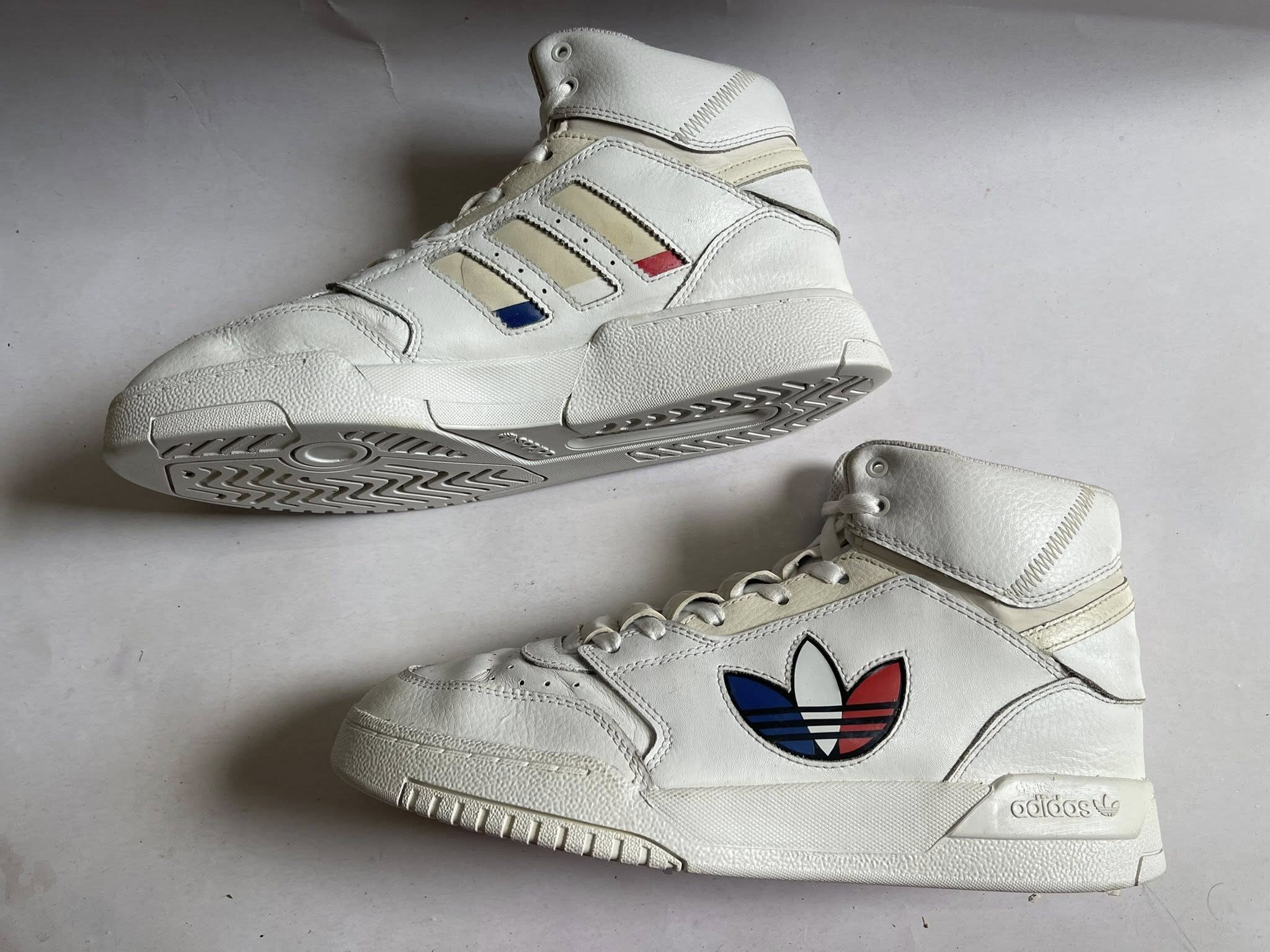 Giày Thể thao 2hand Hiệu Adidas Giày Thể thao 2hand Hiệu Adidas