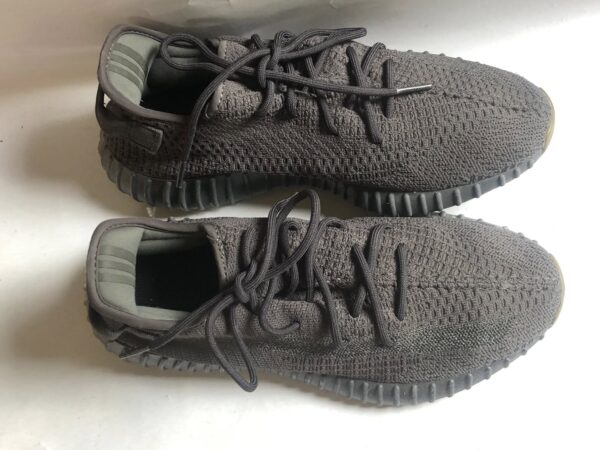 Giày Thể Thao 2hand Hiệu Adidas