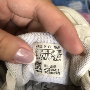 Giày Thể Thao 2hand Hiệu Adidas