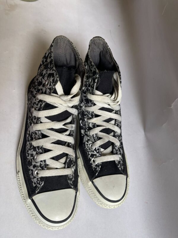Giày Thể Thao 2hand Hiệu Converse