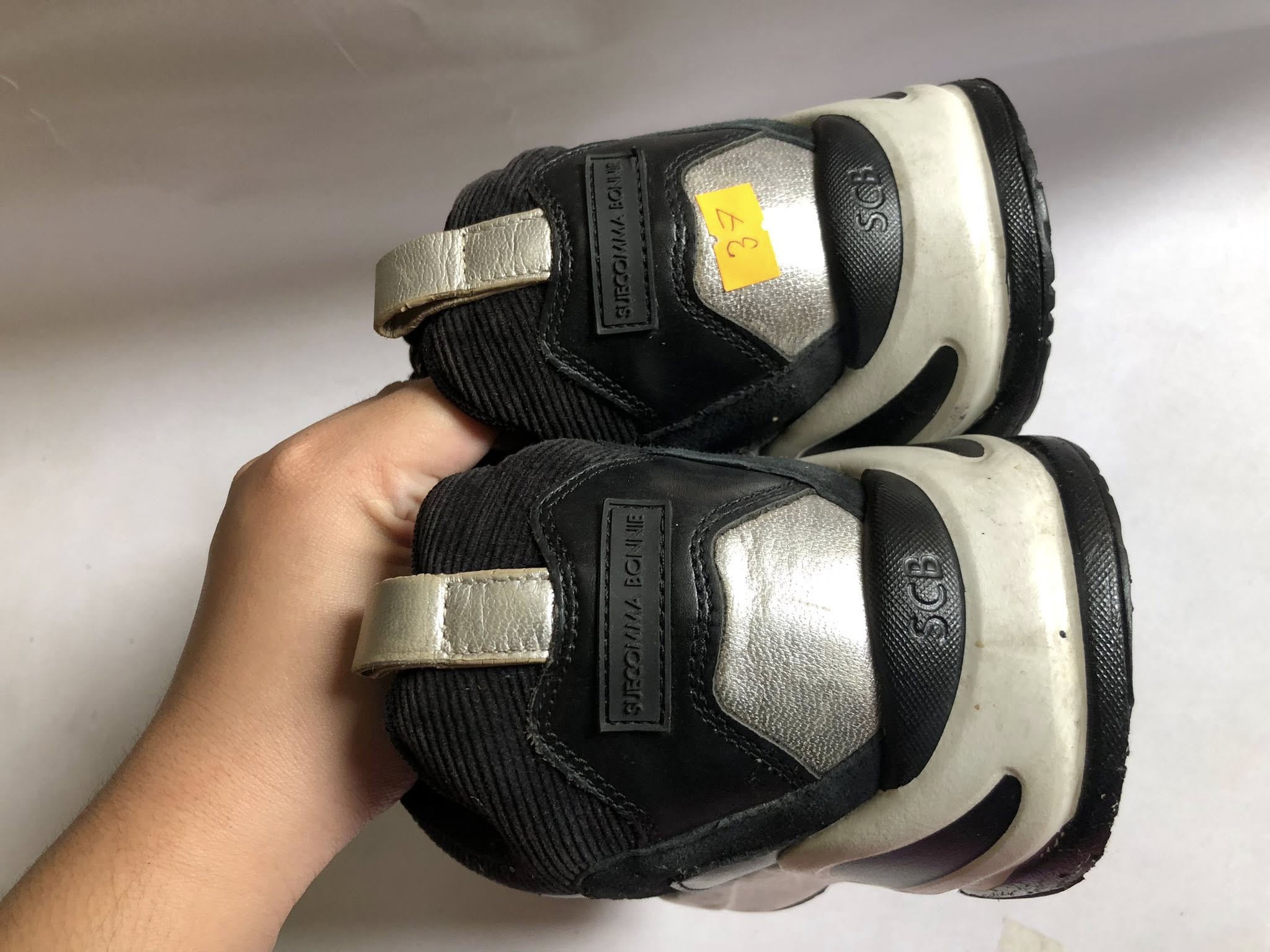 Giày Thể Thao 2hand Giày Thể Thao 2hand