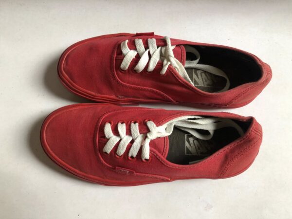 Giày Thể Thao 2hand Hiệu Vans