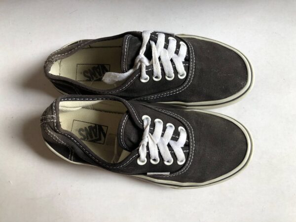 Giày Thể Thao 2hand Hiệu Vans