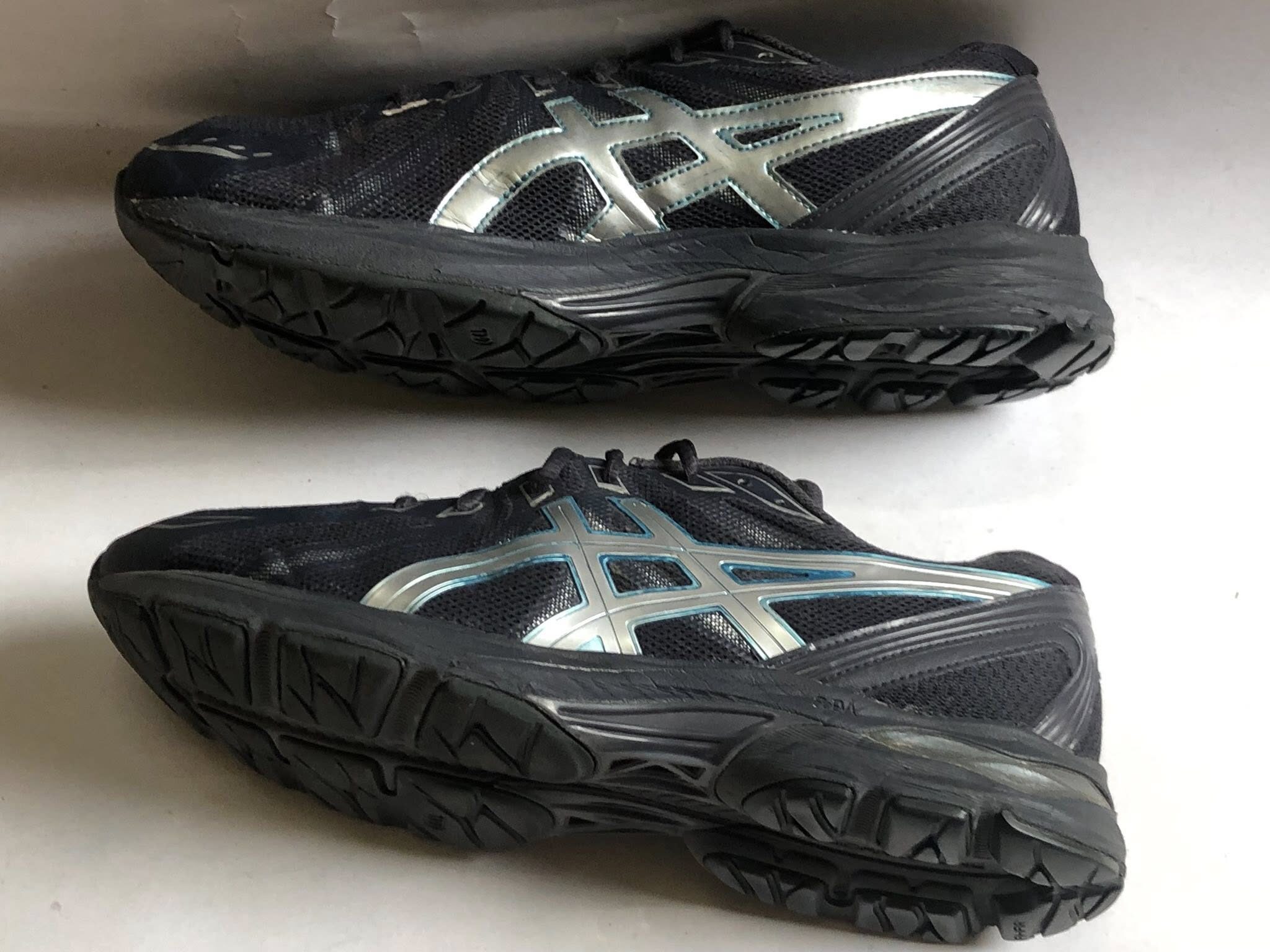 Giày Thể Thao 2hand Hiệu Asics Giày Thể Thao 2hand Hiệu Asics