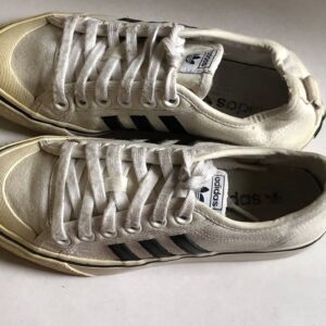 Giày Thể Thao 2hand Hiệu Adidas