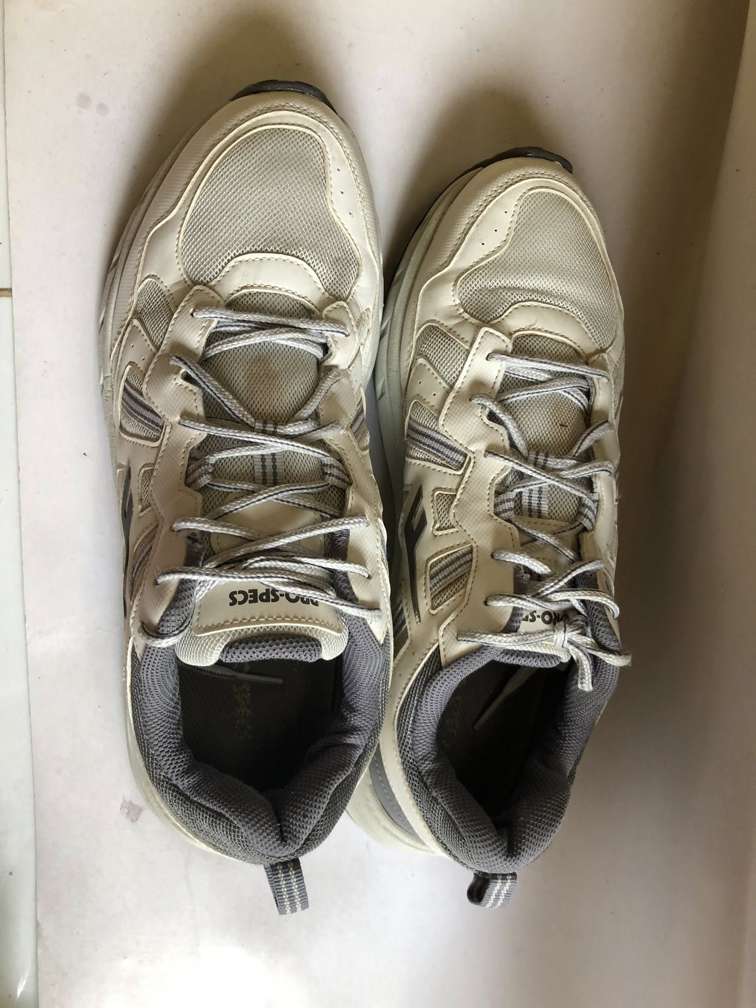 Giày Thể Thao 2hand Giày Thể Thao 2hand