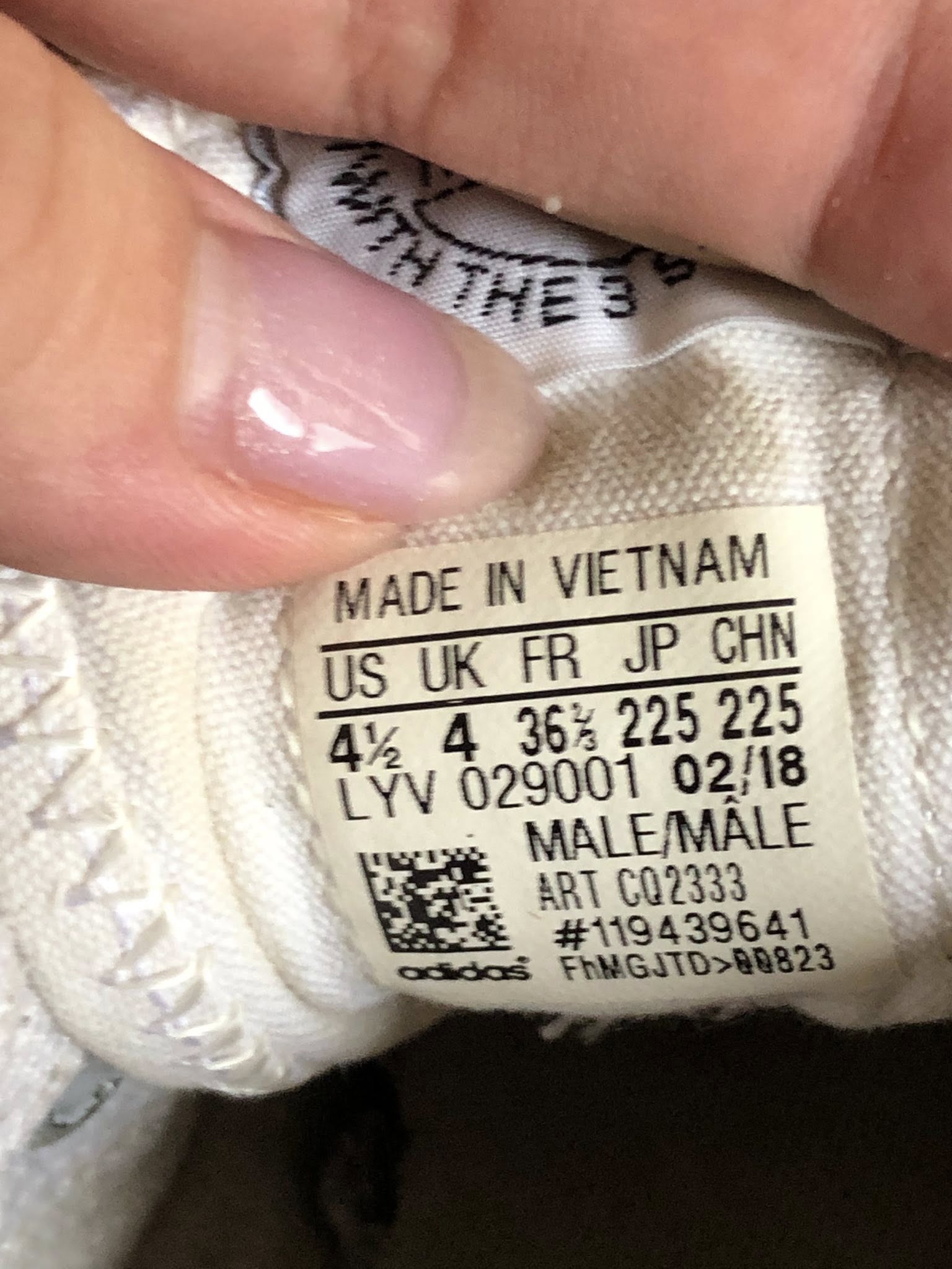 Giày Thể Thao 2hand Hiệu Adidas Giày Thể Thao 2hand Hiệu Adidas