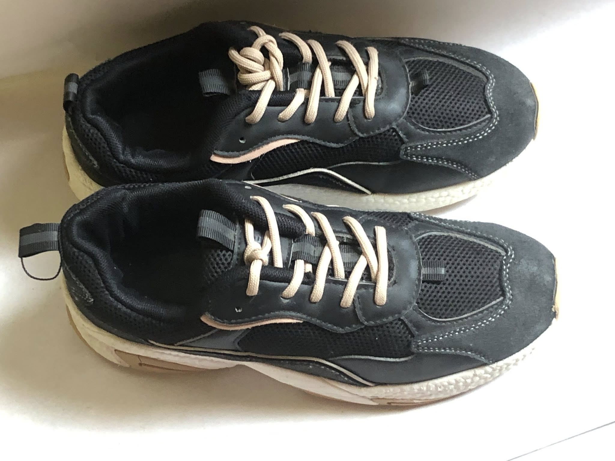 Giày Thể Thao 2hand Giày Thể Thao 2hand