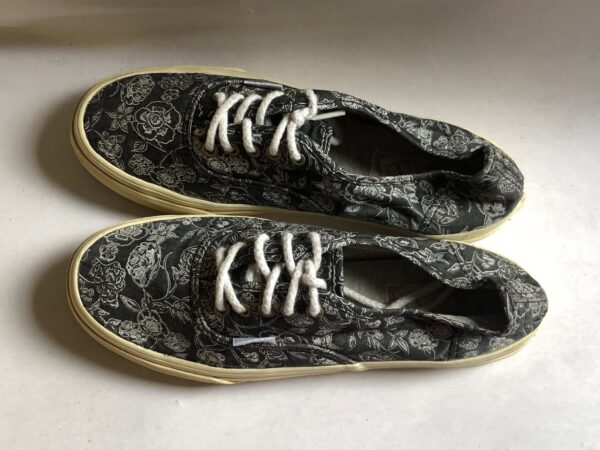 Giày Thể Thao 2hand Hiệu Vans