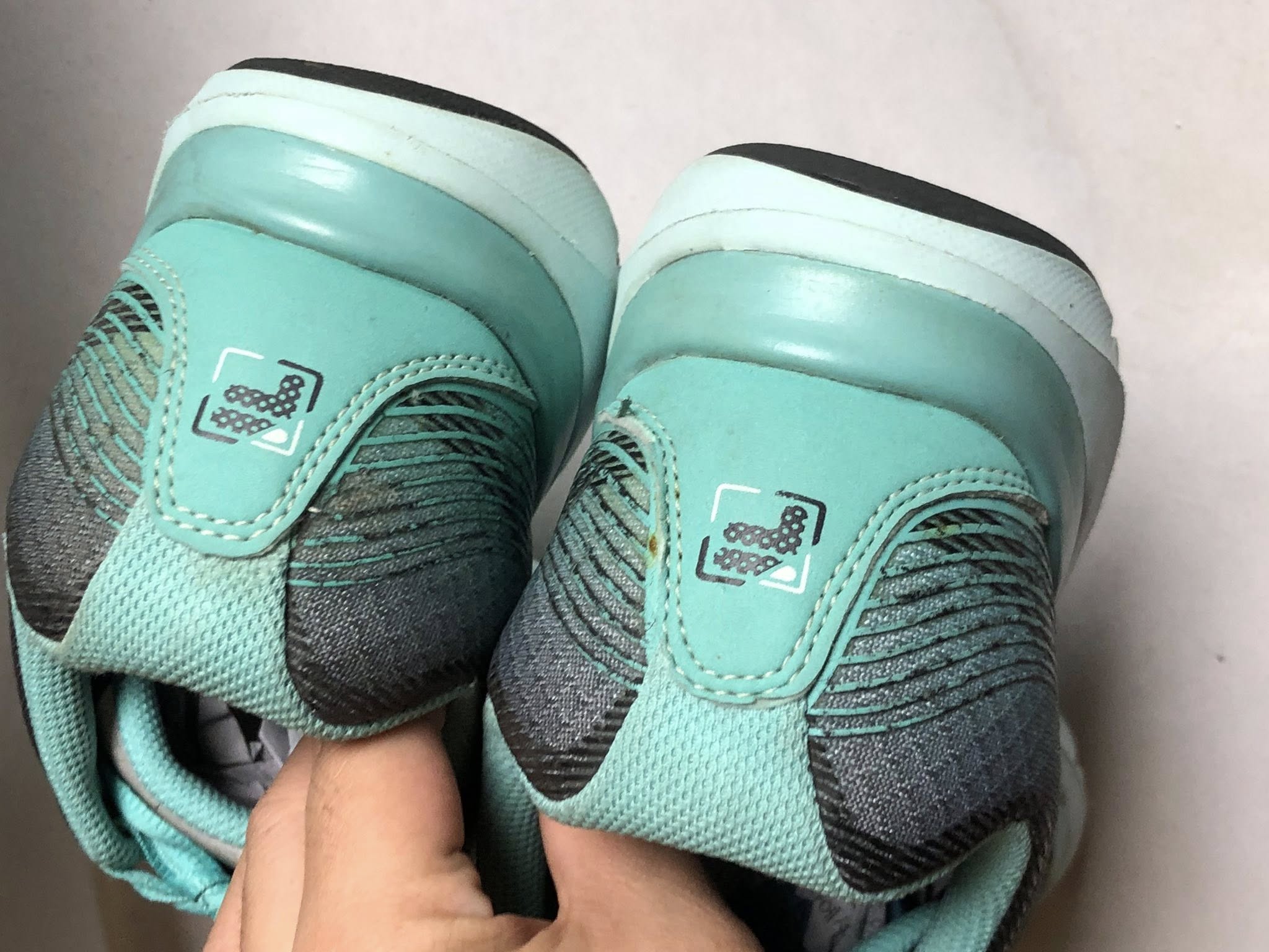 Giày Thể Thao 2hand Hiệu Fila Giày Thể Thao 2hand Hiệu Fila