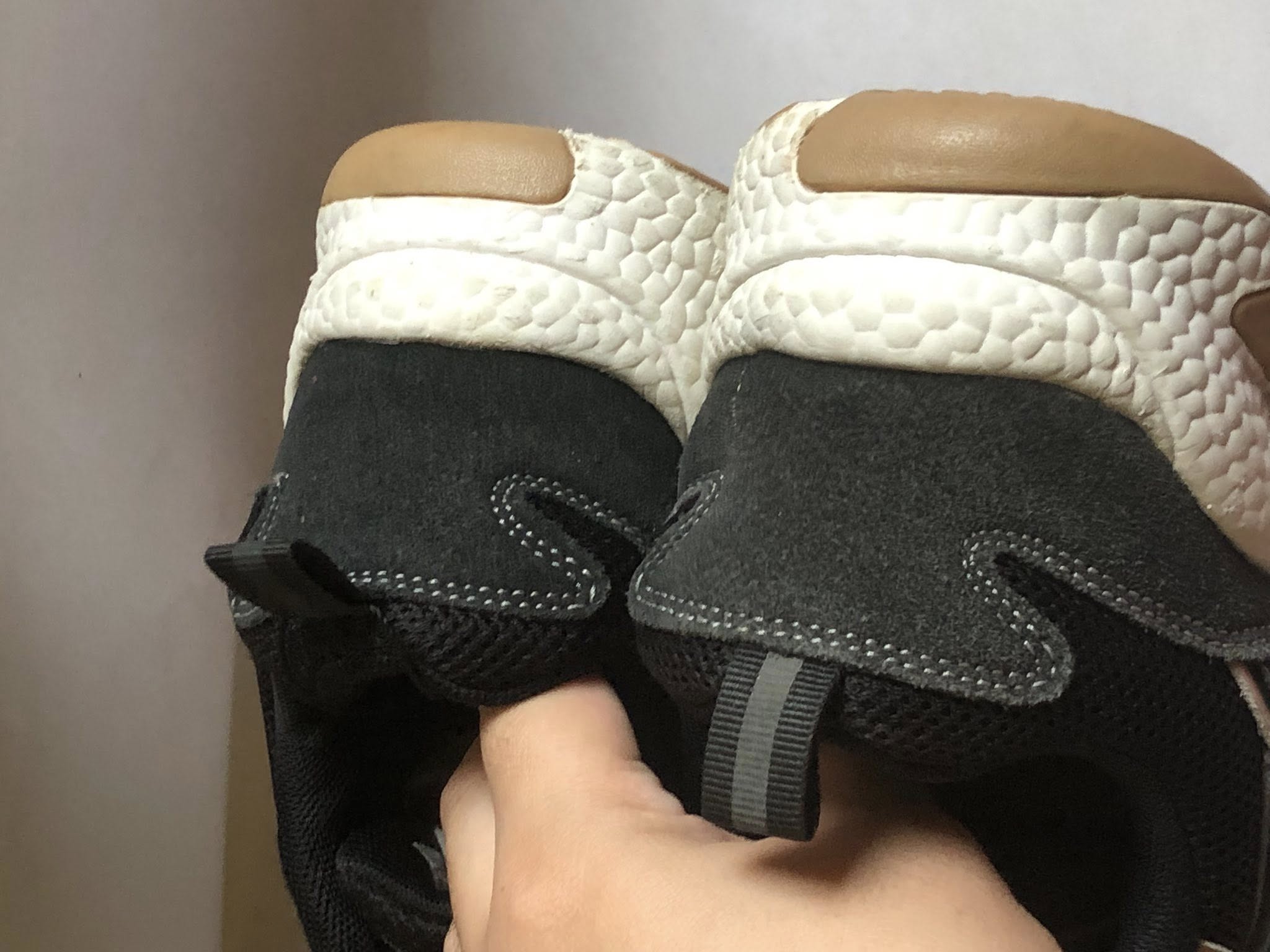 Giày Thể Thao 2hand Giày Thể Thao 2hand