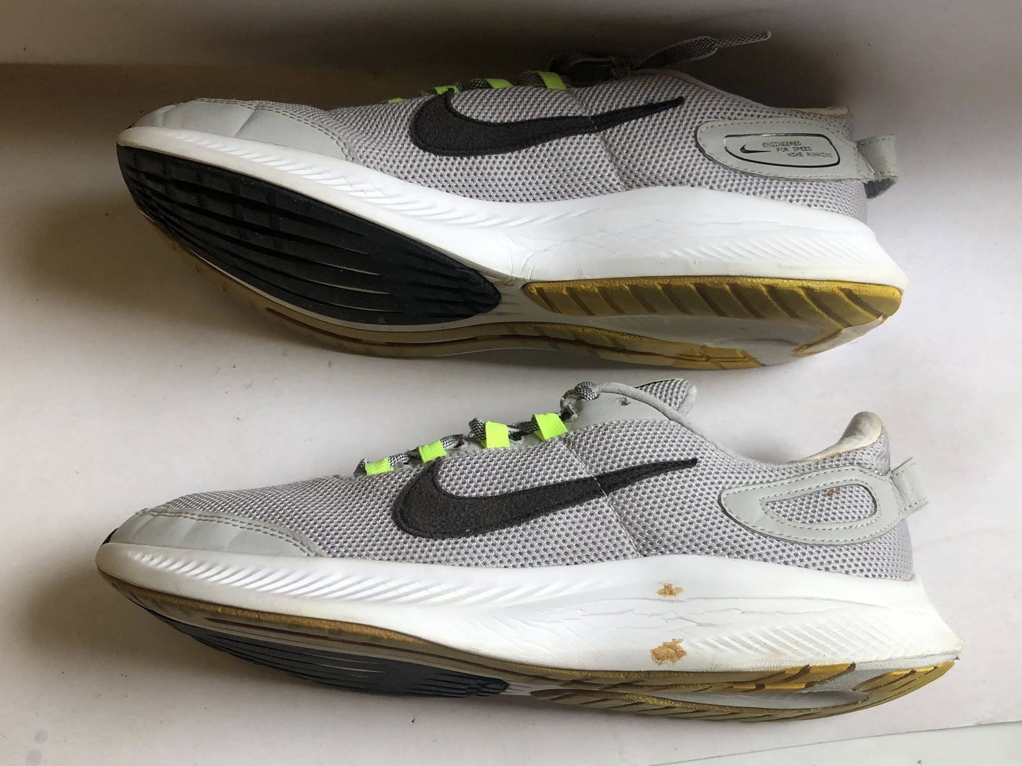 Giày Thể Thao 2hand Hiệu Nike Giày Thể Thao 2hand Hiệu Nike