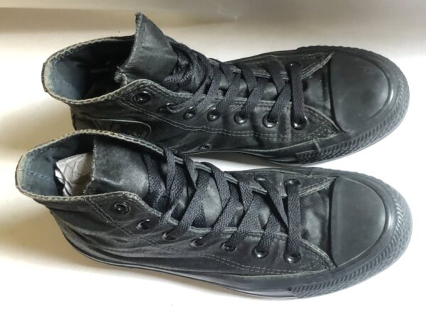 Giày Thể Thao 2hand Hiệu Converse