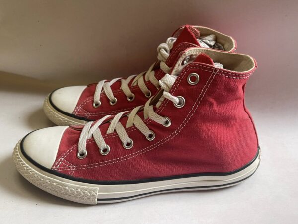 Giày Thể Thao 2hand Hiệu Converse