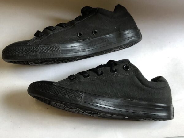 Giày Thể Thao 2hand Hiệu Converse
