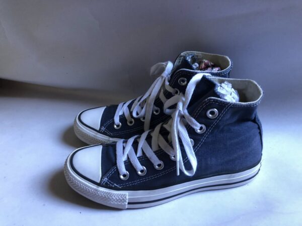 Giày Thể Thao 2hand Hiệu Converse