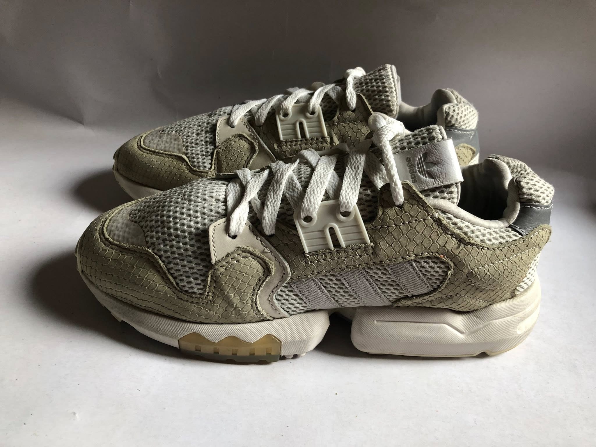 Giày Thể Thao 2hand Hiệu Adidas Giày Thể Thao 2hand Hiệu Adidas