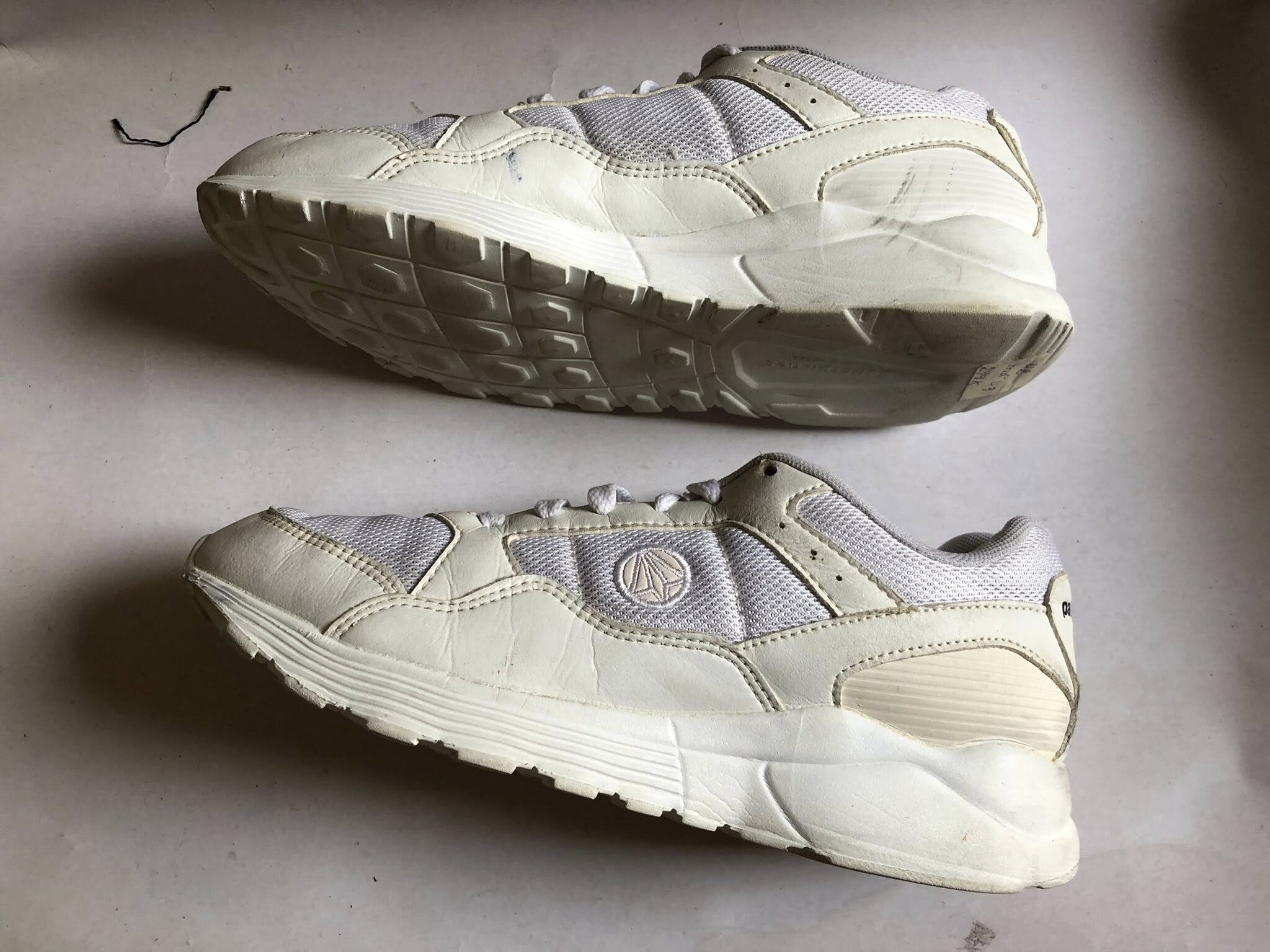 Giày Thể Thao 2hand Giày Thể Thao 2hand