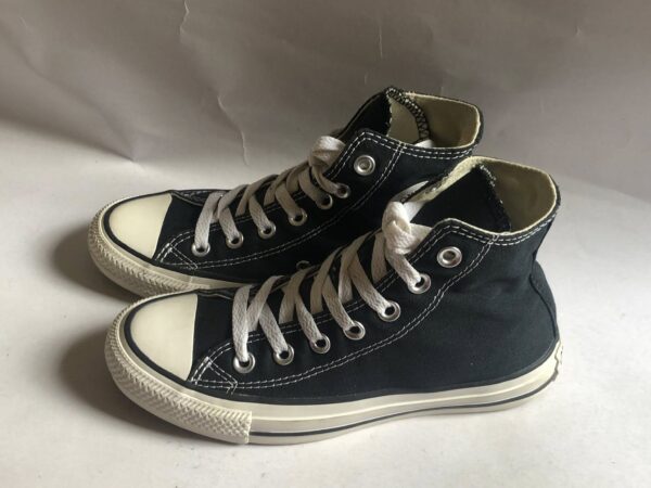 Giày Thể Thao 2hand Hiệu Converse
