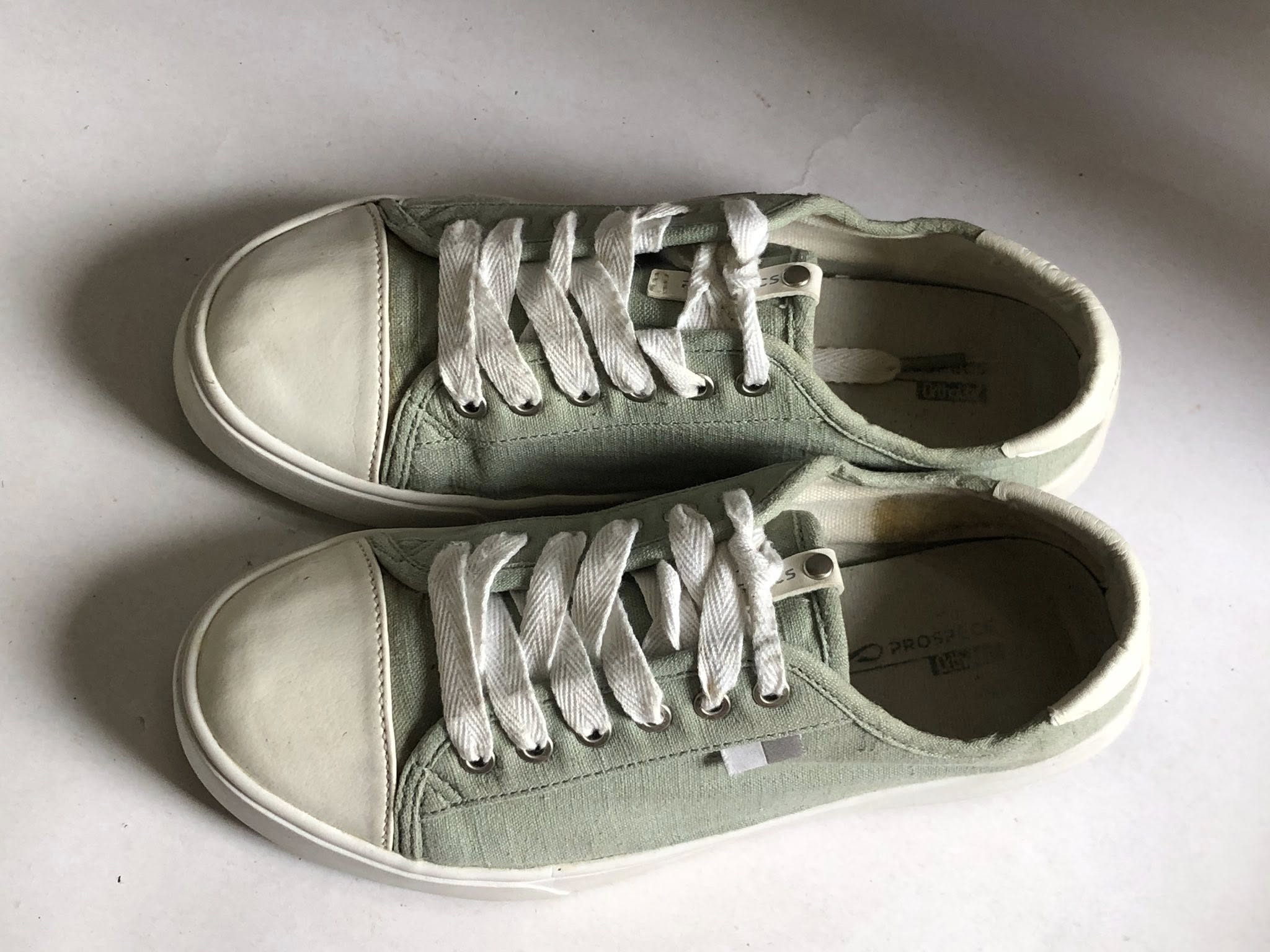 Giày Thể Thao 2hand Giày Thể Thao 2hand