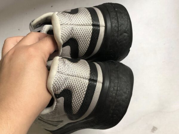 Giày Thể Thao 2hand Hiệu Adidas