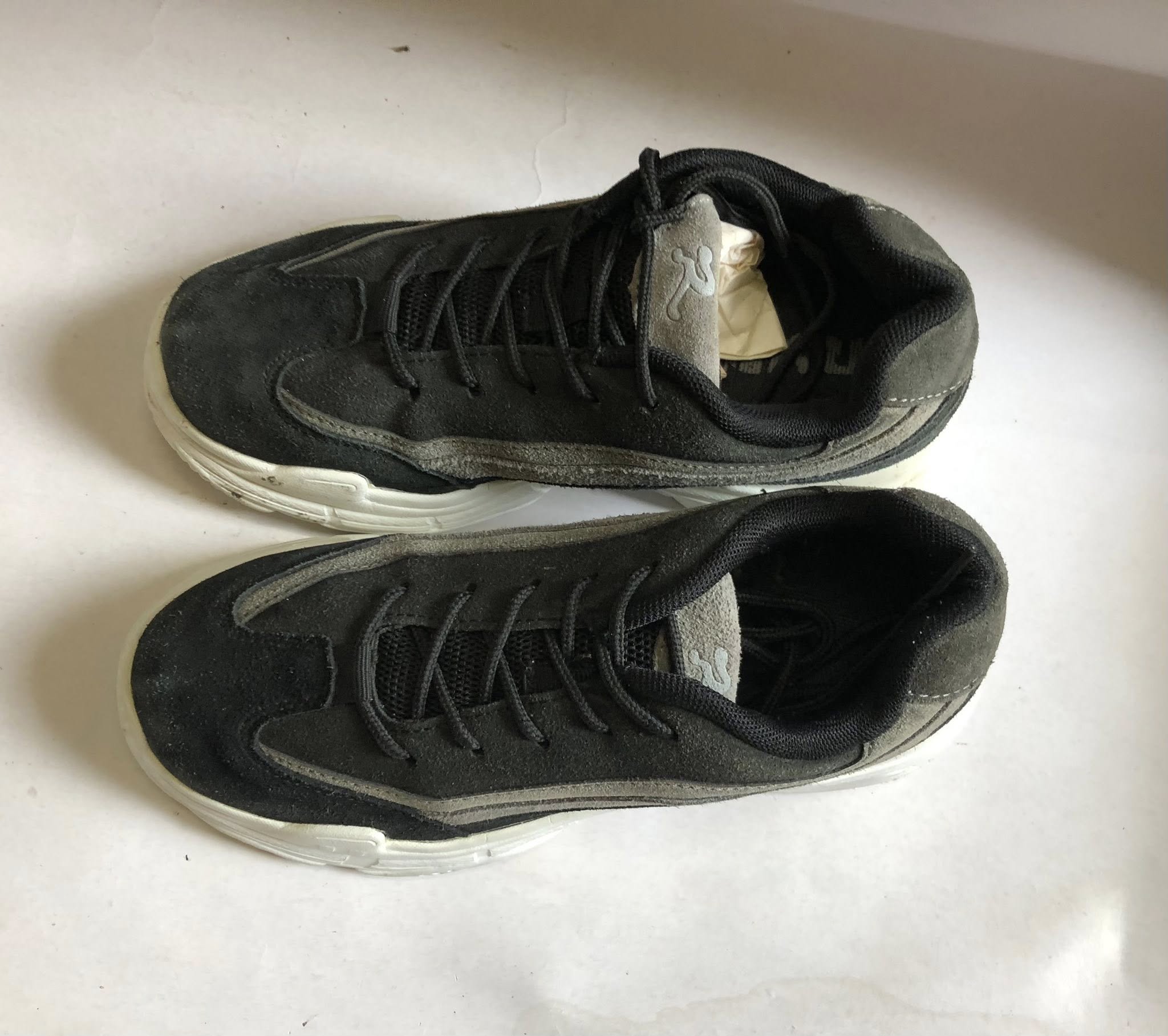 Giày Thể Thao 2hand Giày Thể Thao 2hand