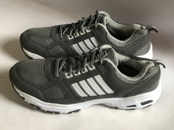 Giày Thể Thao 2hand Hiệu Adidas Giày Thể Thao 2hand Hiệu Adidas