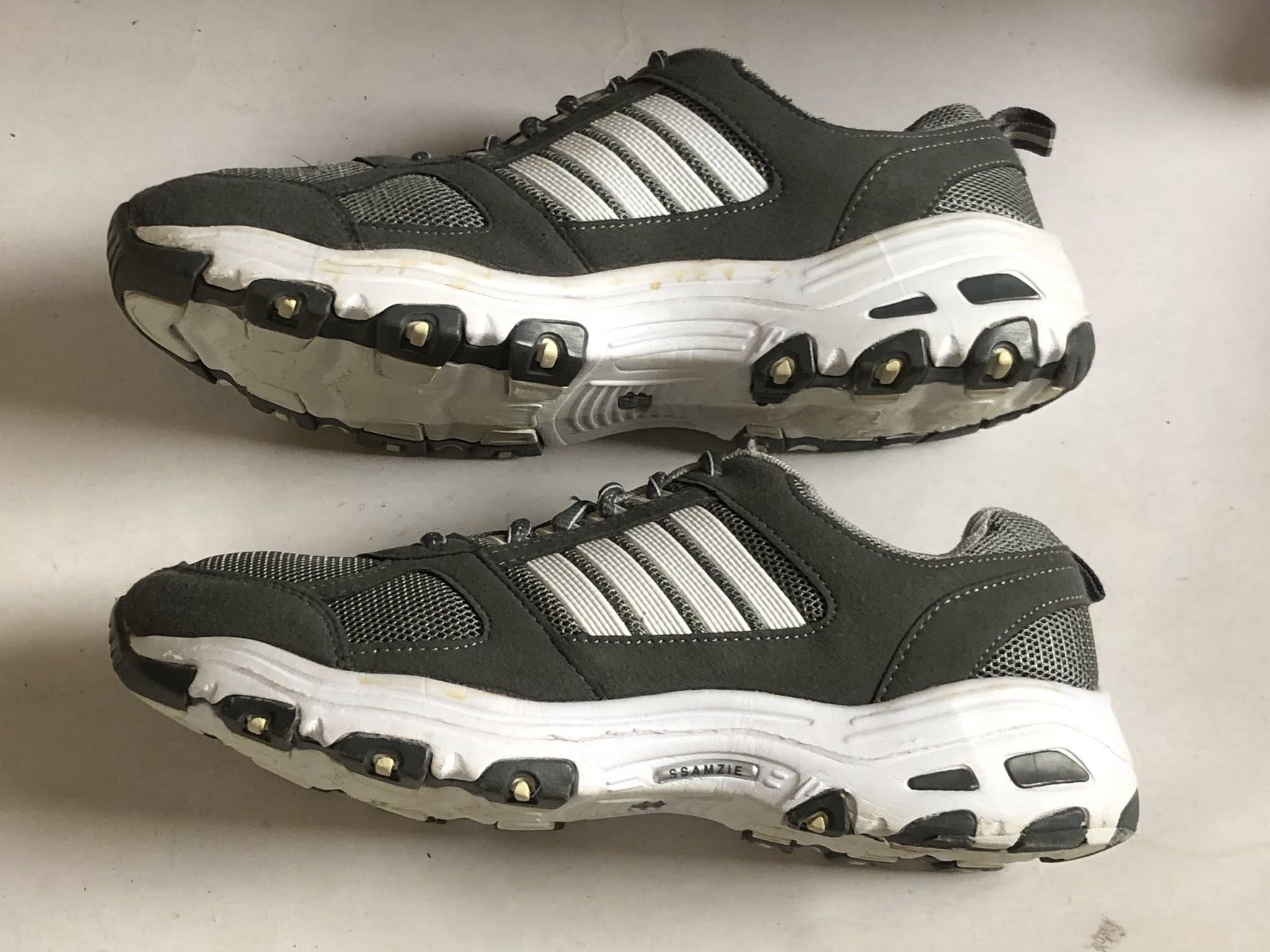 Giày Thể Thao 2hand Hiệu Adidas Giày Thể Thao 2hand Hiệu Adidas