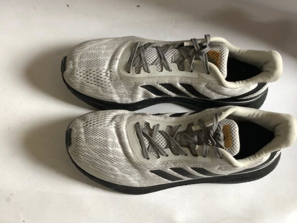 Giày Thể Thao 2hand Hiệu Adidas