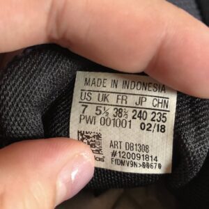 Giày Thể Thao 2hand Hiệu Adidas