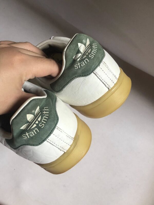 Giày Thể Thao 2hand Hiệu Adidas